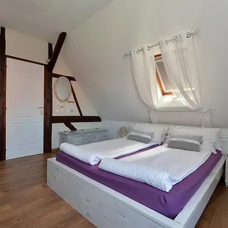 Guest house Eden Des Choux 3*